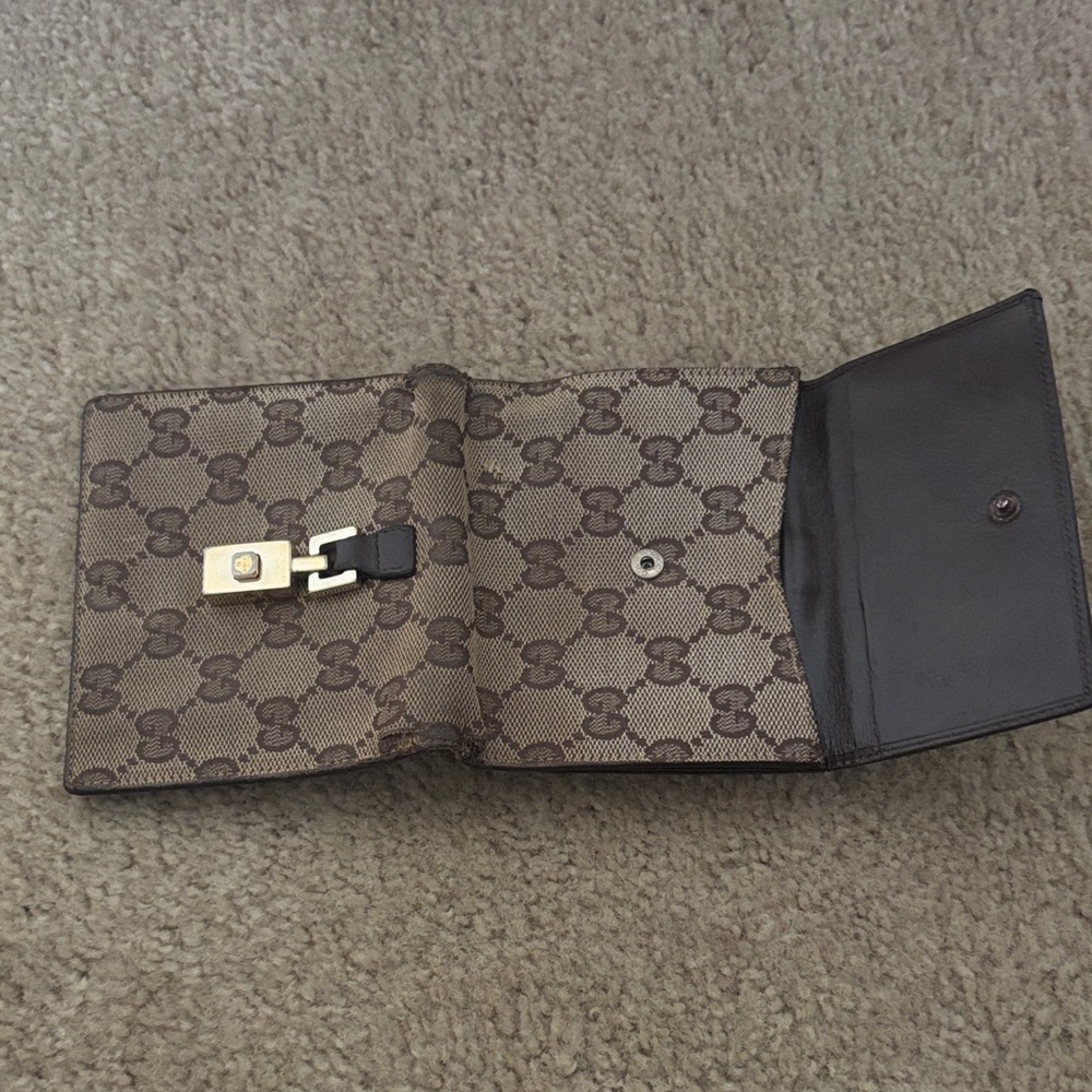 Gucci Monogram Brown Wallet - Picture 5 of 7